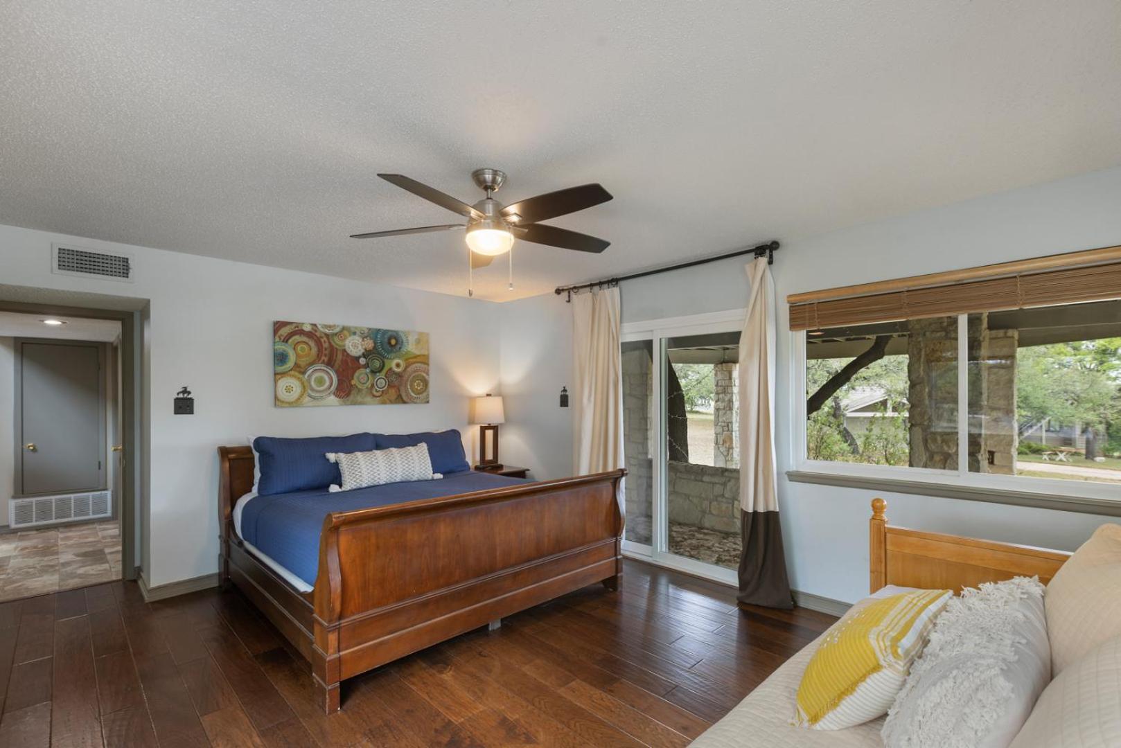 Wine Country Retreat - With A Lake View! Spicewood Exterior photo