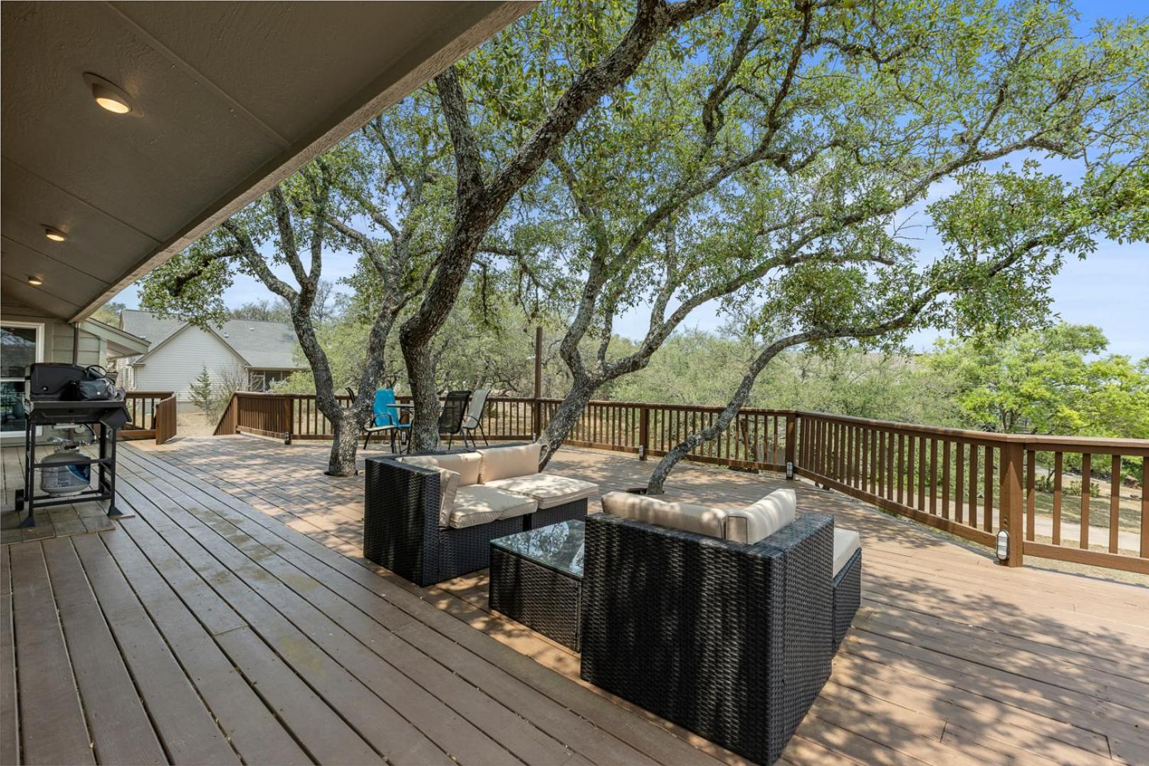 Wine Country Retreat - With A Lake View! Spicewood Exterior photo